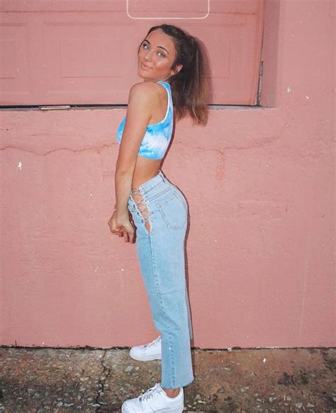 Colorful natalie - Colorful Natalie is a female owned clothing boutique, curating the latest IG-worthy looks and TikTok trending 'fits. 